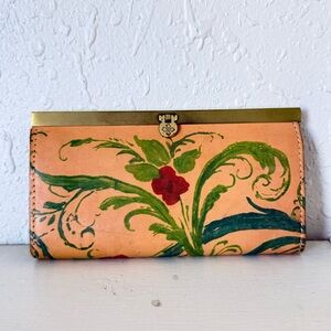 Patricia Nash Floral Italian Leather Western Cottage Clasp Clutch Wallet